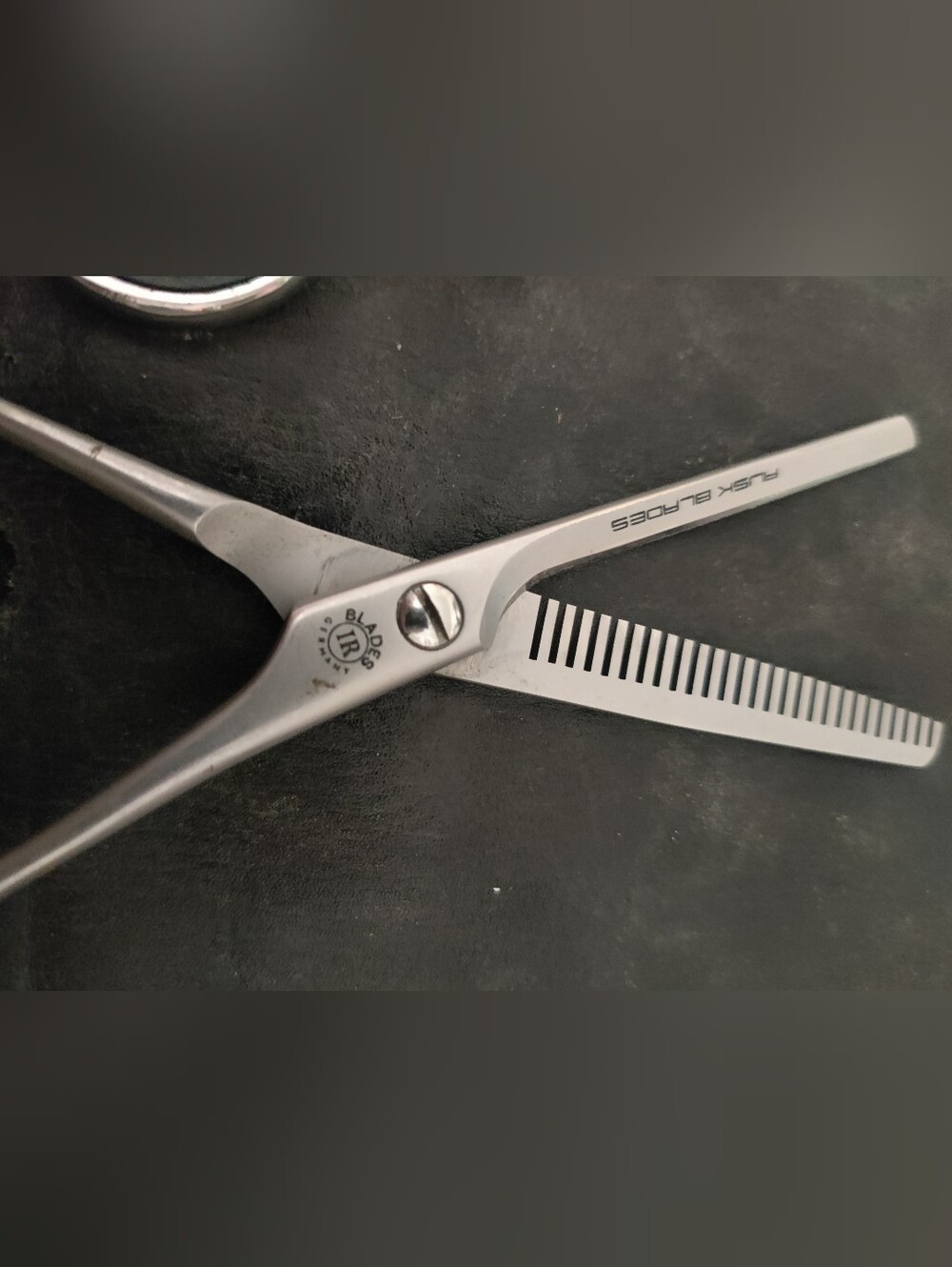 Professional Rusk Texturizing Shears made In Japan And Germany - Picture 6 of 15